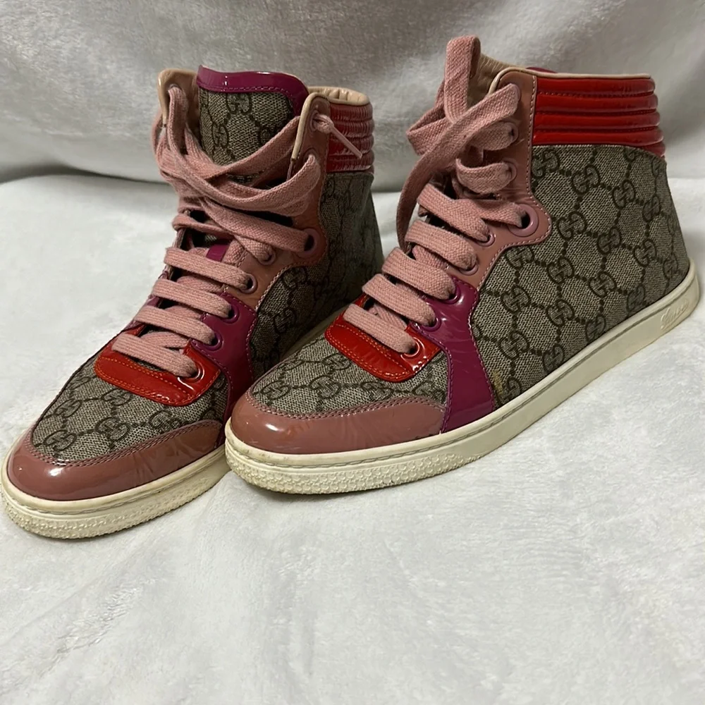 Gucci - Picture 2 of 9